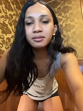 slutty aki online show from July 2026 04:15:01 PM