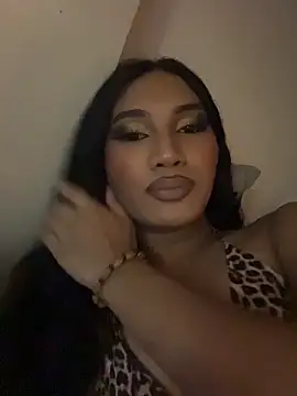 slutty aki online show from June 2026 03:28:02 PM