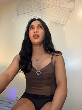 slutty aki online show from June 2026 04:51:02 PM