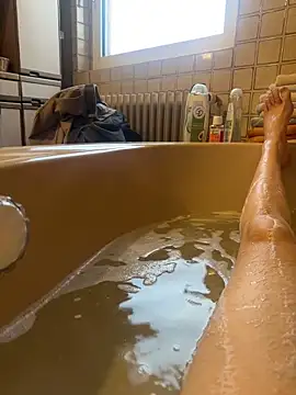 Jdlely online show from April 2026 05:49:02 PM