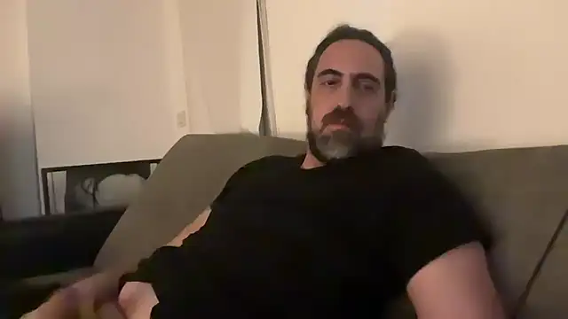 Snapshot of Mach3t3 chatting on April 2026 03:18:02 AM Mach3t3 online show from April 2026 03:18:02 AM