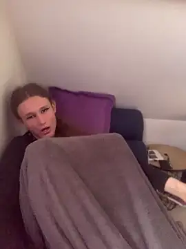 scvndi33 online show from April 2026 11:25:02 AM