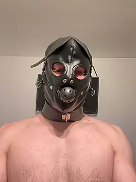 blackfurr online show from May 2026 07:06:01 PM