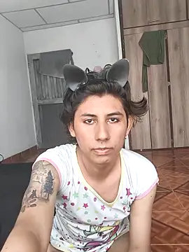 Ericahot3 online show from April 2026 06:08:02 PM