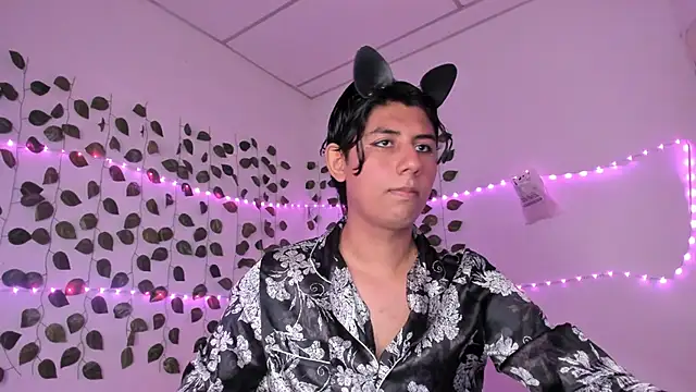 Ericahot3 online show from April 2026 03:49:01 PM