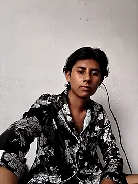 Ericahot3 online show from April 2026 06:34:02 PM