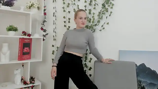 DannetteFire online show from April 2026 11:37:02 AM