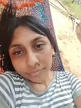 Snapshot of MELIZ_QUEEN chatting on July 2026 06:23:01 PM MELIZ QUEEN online show from July 2026 06:23:01 PM