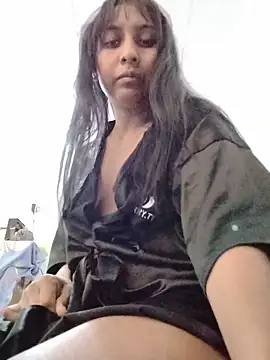 Snapshot of MELIZ_QUEEN chatting on June 2026 06:57:02 PM MELIZ QUEEN online show from June 2026 06:57:02 PM