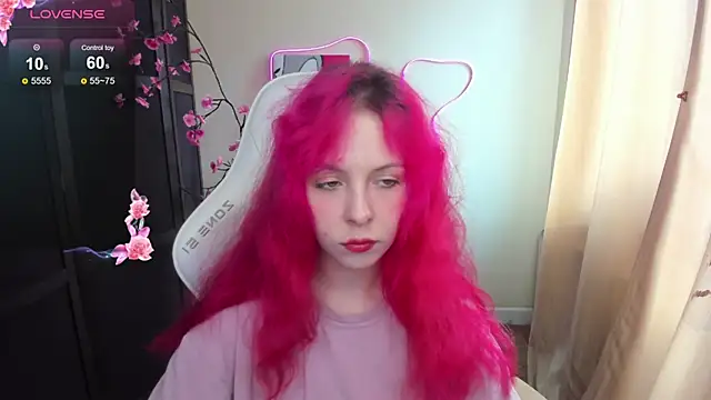 InfernoKitten online show from April 2026 01:12:02 AM