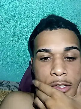 novinhokk22 online show from April 2026 06:36:01 PM