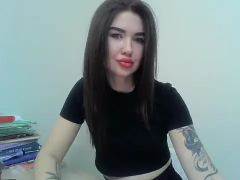 Snapshot of Dareessa chatting on April 2026 08:15:02 AM Dareessa online show from April 2026 08:15:02 AM