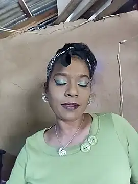 MissyLoveCreator online show from July 2026 11:28:02 AM