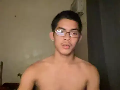 Snapshot of yourhotasian_jhonpol16 chatting on April 2026 02:18:02 PM yourhotasian jhonpol16 online show from April 2026 02:18:02 PM