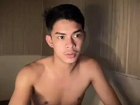 Snapshot of yourhotasian_jhonpol16 chatting on July 2026 08:19:01 PM yourhotasian jhonpol16 online show from July 2026 08:19:01 PM