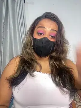 Suger Lips 99 online show from May 2026 01:20:01 PM