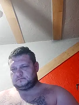 Klaudius6969 online show from April 2026 07:50:02 PM