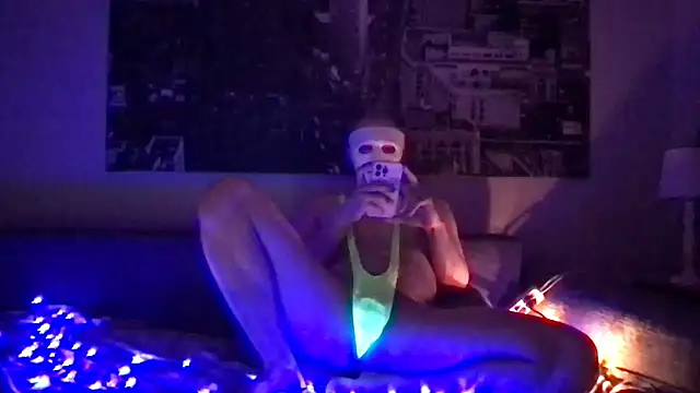 lucky alfie hng online show from April 2026 08:23:02 PM