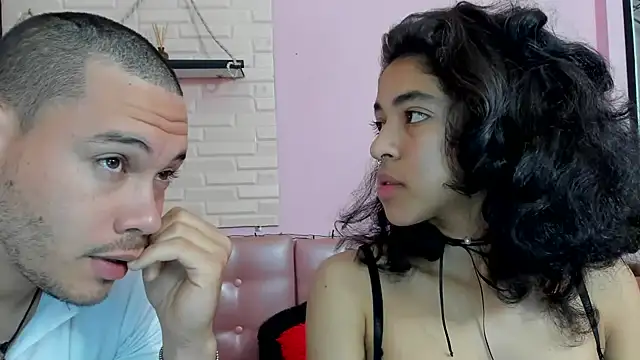 Aronandmoli69 online show from June 2026 01:22:01 PM