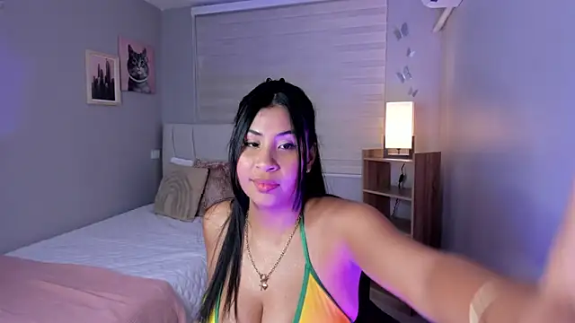 Snapshot of noa_joness chatting on May 2026 09:14:02 PM noa joness online show from May 2026 09:14:02 PM