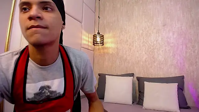 Axel marcus online show from April 2026 08:04:02 PM