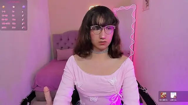 KATHERINE TAY online show from May 2026 07:20:02 PM
