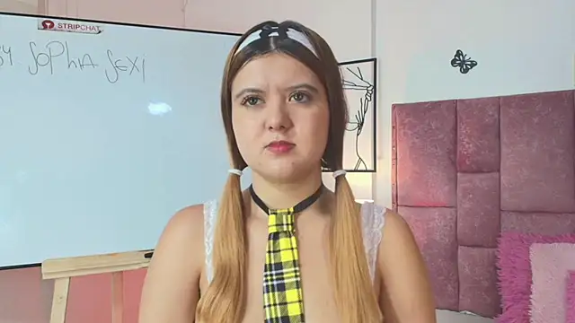 SophiaConor1 online show from April 2026 07:50:01 PM