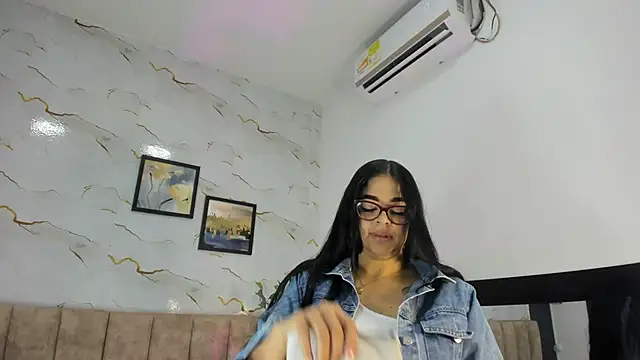 Candicewayne online show from June 2026 11:54:02 AM