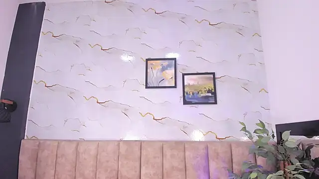 Candicewayne online show from June 2026 10:48:01 AM