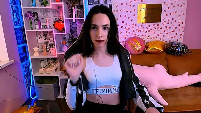yumeliko o online show from April 2026 07:15:02 PM