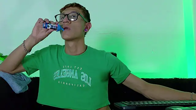 Damian nix online show from April 2026 05:23:01 AM