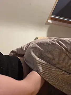 babiecutiebaddie online show from April 2026 06:00:01 PM