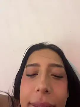 milakitti online show from May 2026 07:55:01 PM