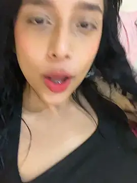 milakitti online show from May 2026 08:14:01 PM
