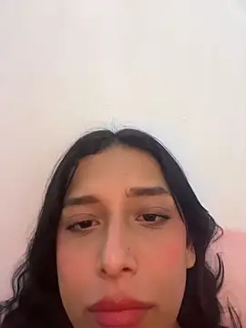 milakitti online show from May 2026 07:01:02 AM