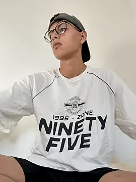 Camilo hot21 online show from April 2026 12:45:01 PM