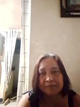 Snapshot of jeanyummytits chatting on May 2026 02:47:01 PM jeanyummytits online show from May 2026 02:47:01 PM