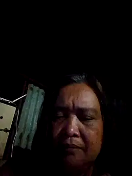 Snapshot of jeanyummytits chatting on May 2026 11:19:01 AM jeanyummytits online show from May 2026 11:19:01 AM