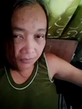 Snapshot of jeanyummytits chatting on May 2026 12:08:02 AM jeanyummytits online show from May 2026 12:08:02 AM