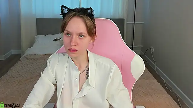 Milena Milyan online show from April 2026 01:10:02 AM