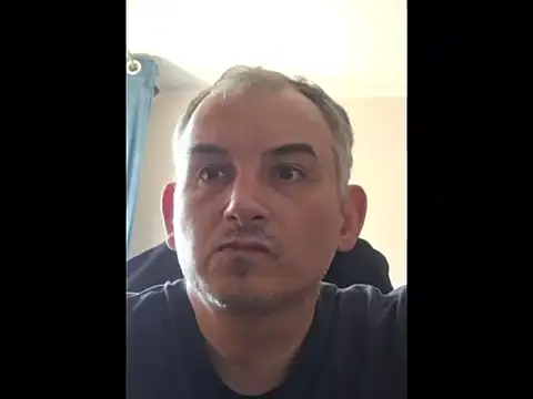 Piotr481 online show from April 2026 01:24:02 PM
