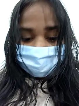 Me Anya online show from April 2026 06:34:02 PM