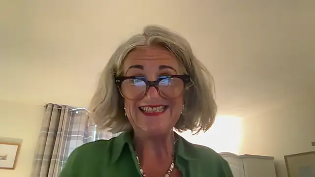 Snapshot of NaughtyMonicaUK chatting on April 2026 06:28:01 AM NaughtyMonicaUK online show from April 2026 06:28:01 AM