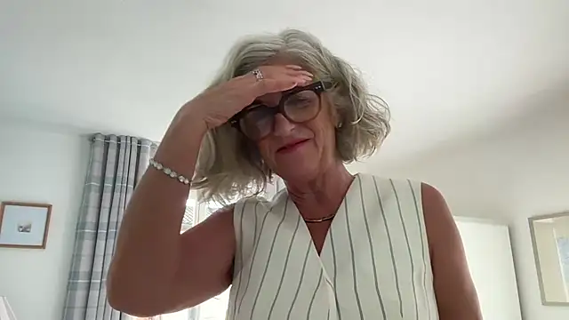 Snapshot of NaughtyMonicaUK chatting on April 2026 05:03:02 PM NaughtyMonicaUK online show from April 2026 05:03:02 PM