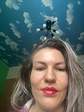 evaprolove online show from April 2026 09:48:01 AM