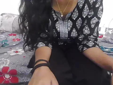 Malikaaa V online show from July 2026 06:40:01 PM