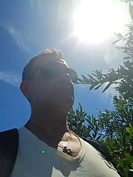 loulouferrari online show from May 2026 02:34:02 PM