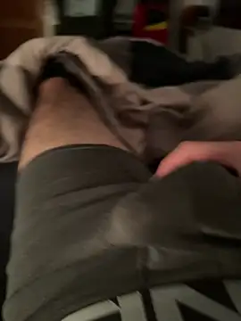 Snapshot of taladrocanario chatting on April 2026 12:06:02 PM taladrocanario online show from April 2026 12:06:02 PM