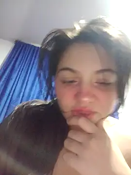 rosemilkbobs online show from April 2026 04:44:02 PM