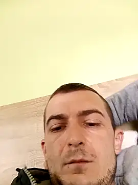 Mariofls online show from May 2026 01:25:02 PM